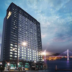 4* 酒店 釜山皇冠海港酒店