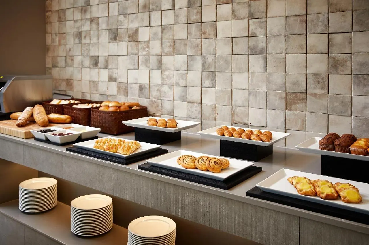 Shilla Stay Busan Gimhae Airport - Noksan Hotel